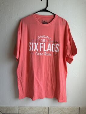 New With Tags Six Flags Over Texas Pink Est 1961 Unisex Short Sleeve T-Shirt